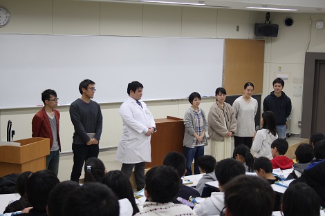 研修医・学生との交流の様子