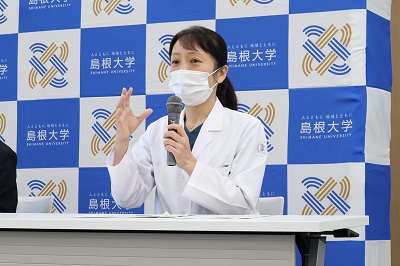 折出講師 折出講師