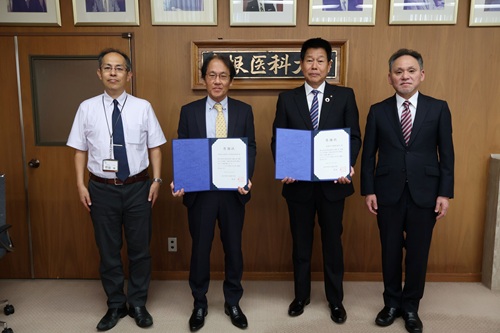 感謝状贈呈式_記念写真