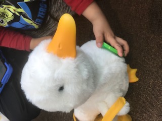 あひる型ロボットmy Special Aflac Duckが小児センターで活躍しています 島根大学医学部