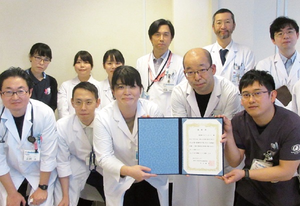 認定薬剤師と精神科神経科スタッフ